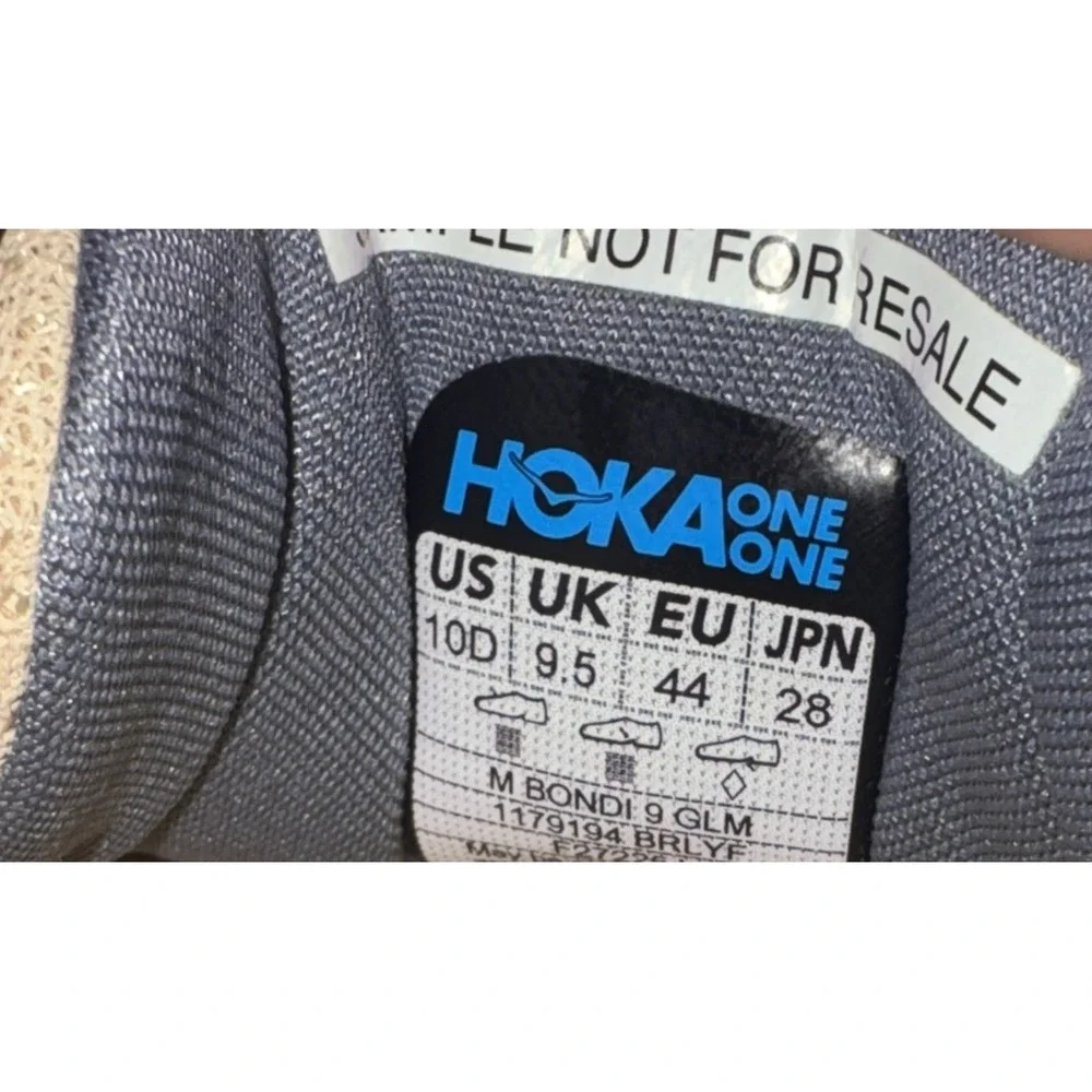 Hoka One One Bondi 9 GLM Running Shoe Men Sz 10 Beige/White 1179194/BRLYF Sample